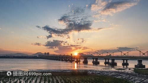 日落下的瑞安飛云江大橋